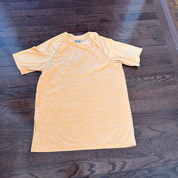 Boys Under Armour t-shirt - Picture 4 of 4